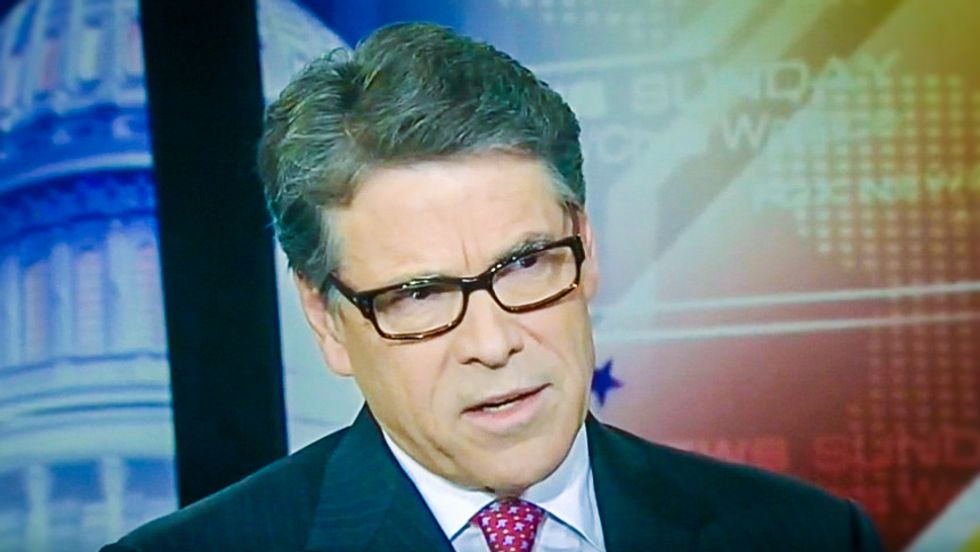 Rick Perry blames Obama and media 'snakes' for revelations that Chris Kyle lied about service record
