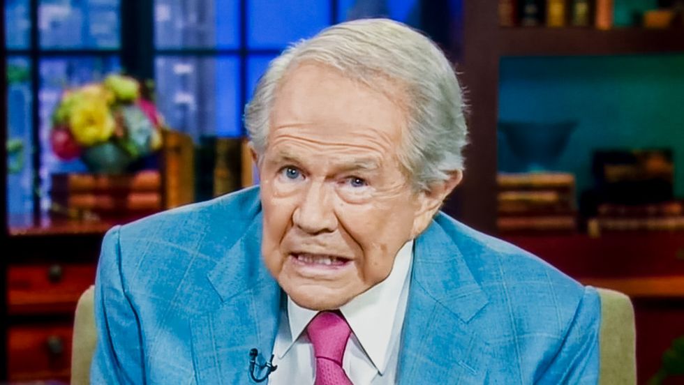 Did George H.W. Bush launch the first Gulf War based on a ‘word from the Lord’ from Pat Robertson?