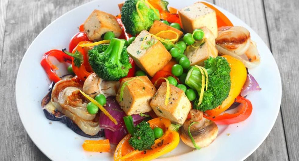 Going vegan can lead to weight loss: study
