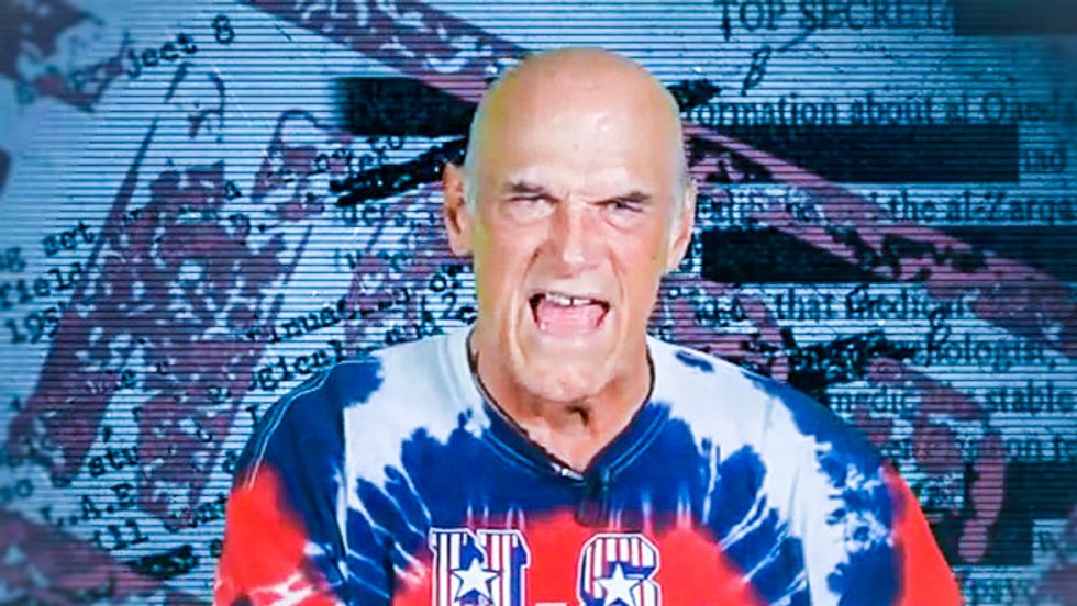 Watch Jesse Ventura destroy GOP candidates one by one: 'Nobody has told Mike Huckabee sex is fun'