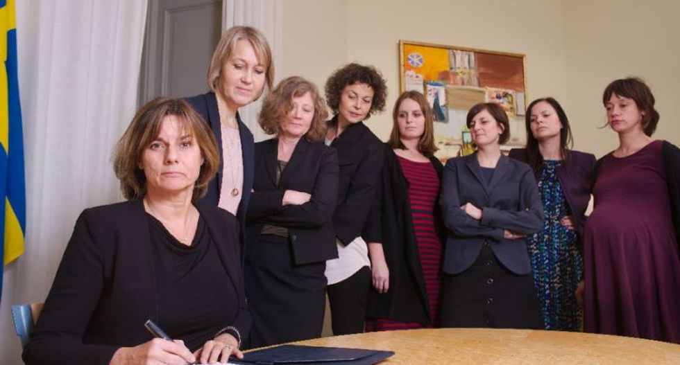 Swedish deputy prime minister mocks Trump with all-female photo