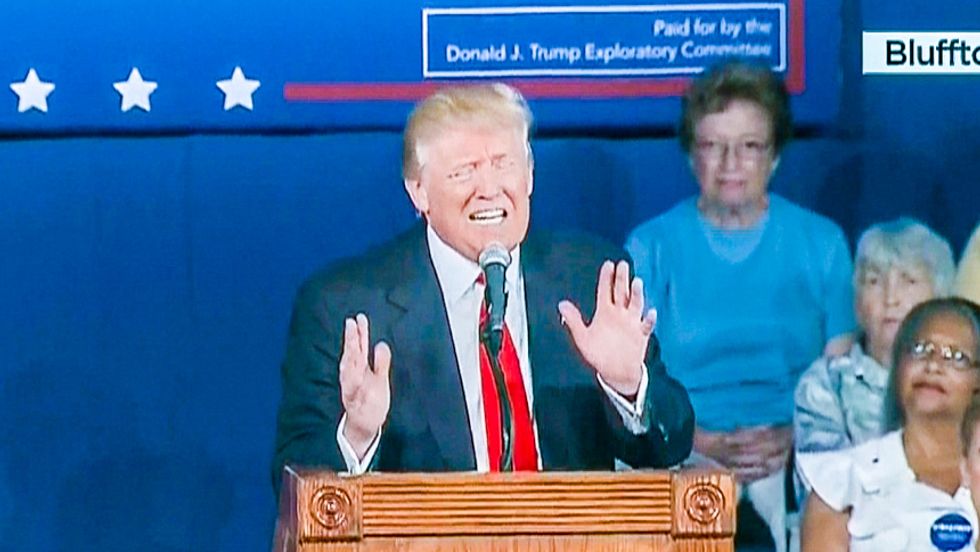 Donald Trump reads Lindsey Graham's cell phone number in over-the-top South Carolina stump speech