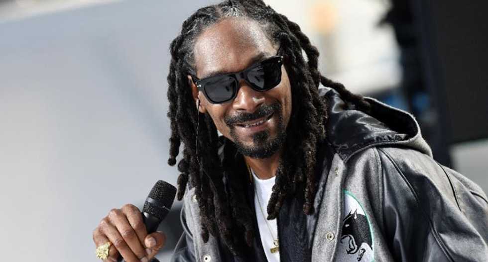 Swedish police briefly detain Snoop Dogg on suspicion of illegal drug use