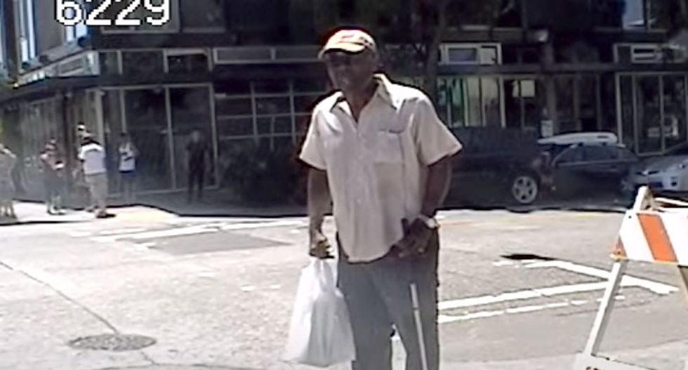 Seattle officer who arrested black man for walking with a golf club 'should be fired'