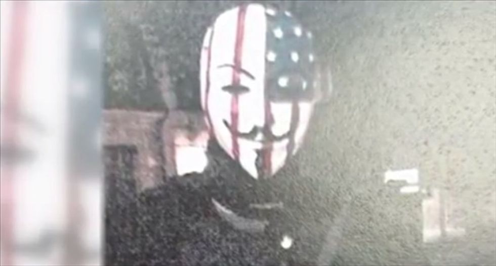 Open-carry nut arrested after threatening armed attack against Kansas courthouse