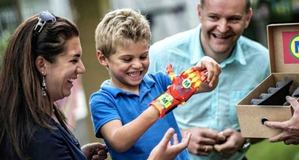 US group gives 9-year-old French boy 'superhero' hand made on 3-D printer