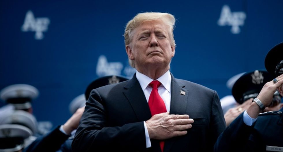 Yale psychiatrist: Trump's bizarre self-defeating behavior is evidence of his deteriorating mental state
