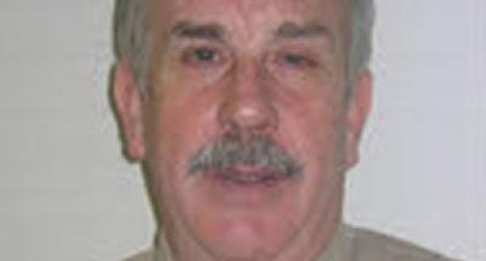 Fired Depart. of Labor employee kills guard at Manhattan federal building before turning gun on self