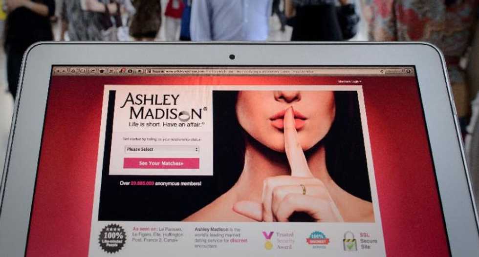 Majority of women on adultery website Ashley Madison were fake: report