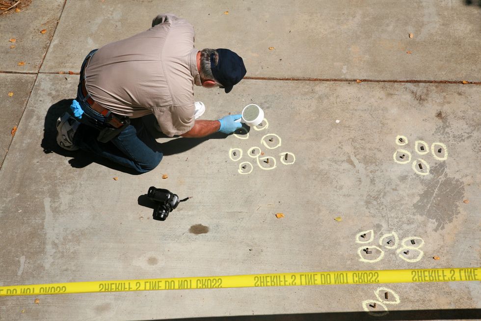 Men take Toys 'R' Us dispute outside to settle with guns: ‘They’re shooting — lock the store down’