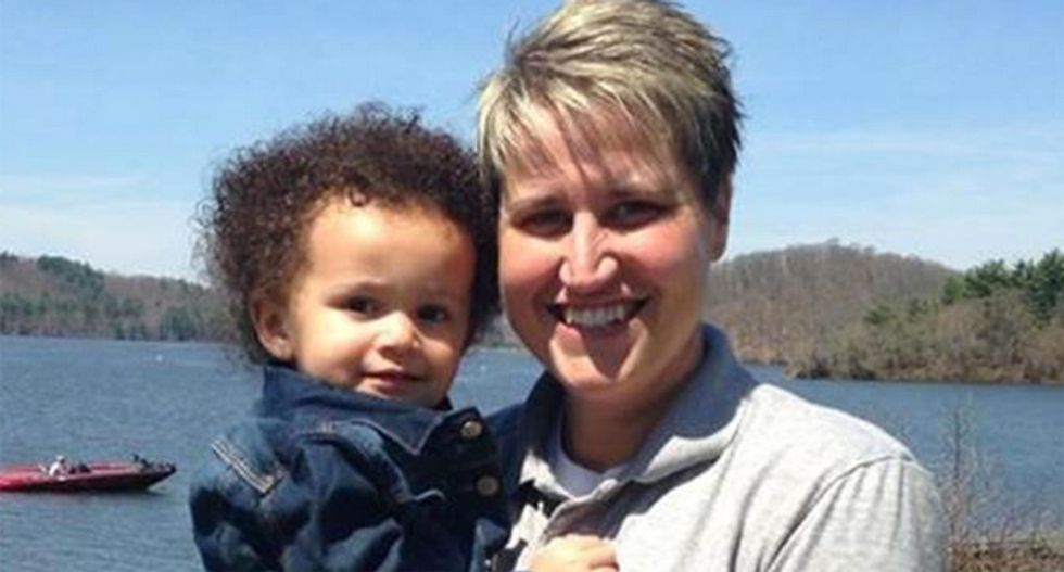 Judge tosses suit by white woman who was accidentally impregnated with black man's sperm