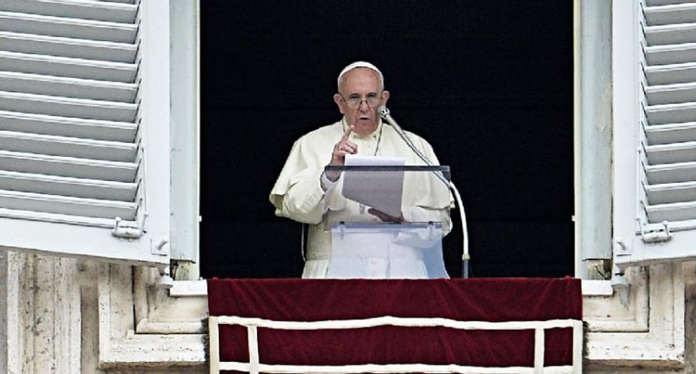 Pope Francis lauds role of women in the church during Philadelphia mass