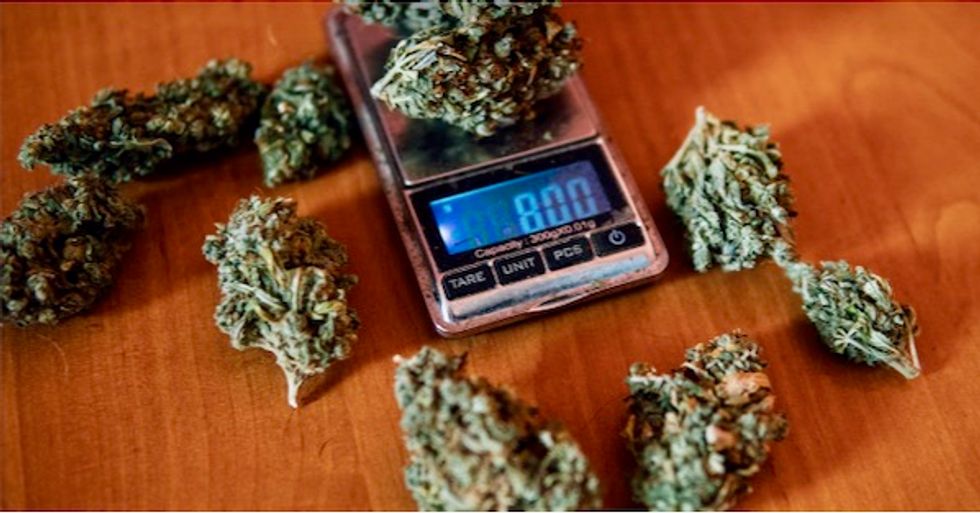 Most US drug arrests involve a gram or less