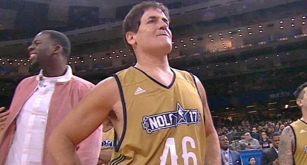 Mark Cuban wears No. 46 jersey to basketball game 'likely in response to Trump'