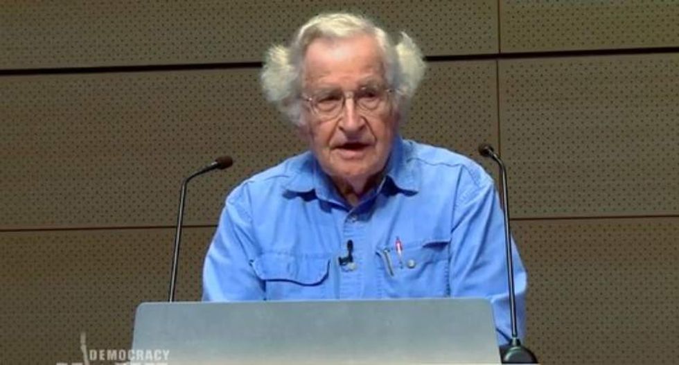 Noam Chomsky: Republican 2016 candidates 'are not that different' from Trump