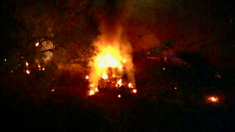 Six killed as plane crashes into Arizona golf course, police say