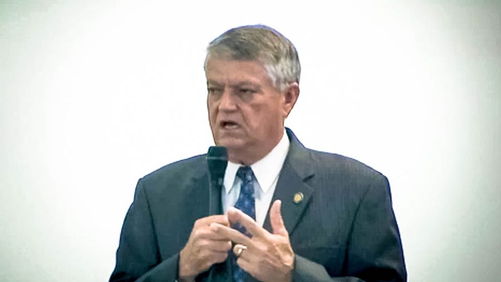NC Senate votes to cut food stamps after GOPer promises it will make lazy people go to college