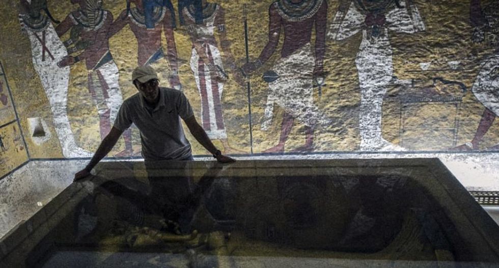 British archaeologist aims to pinpoint Nefertiti's tomb