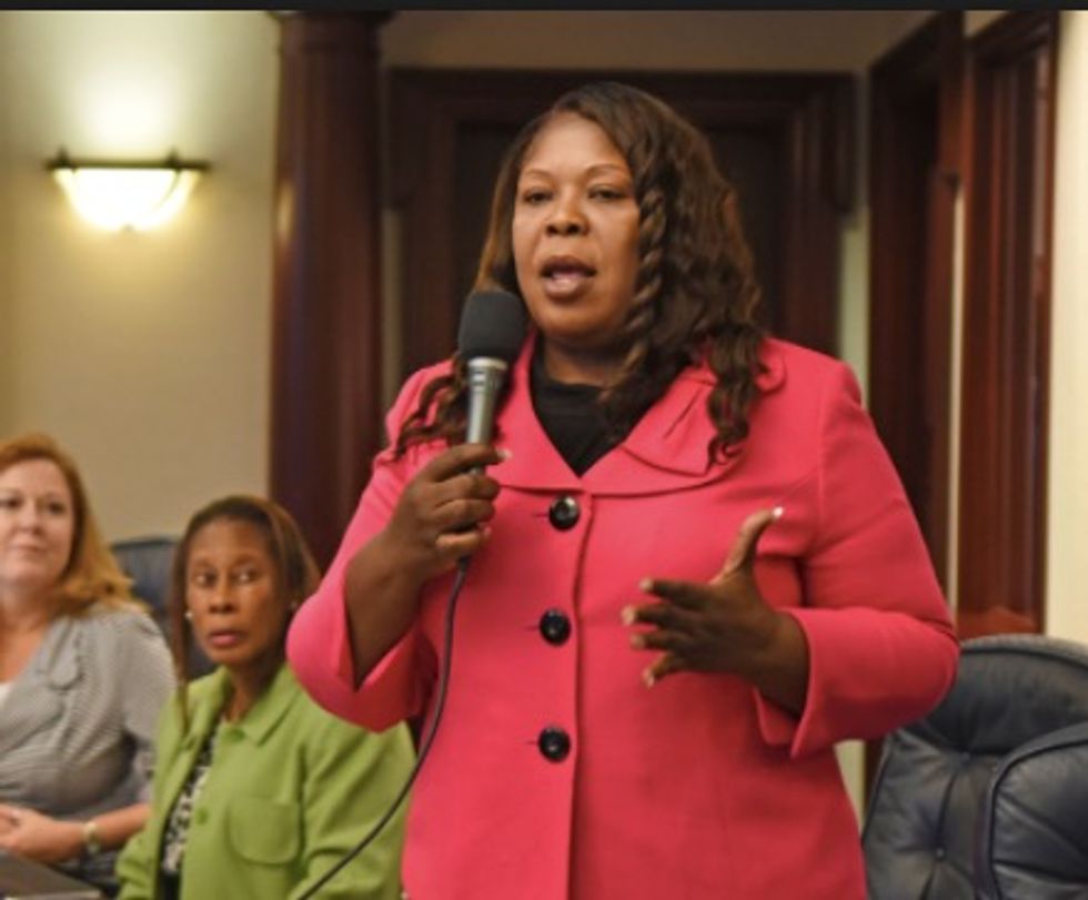 Florida senator says cash stuffed in Kate Spade purse at campaign fundraiser was a gag