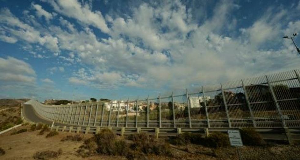Mexicans on US border fear economic catastrophe if Trump wins  ?
