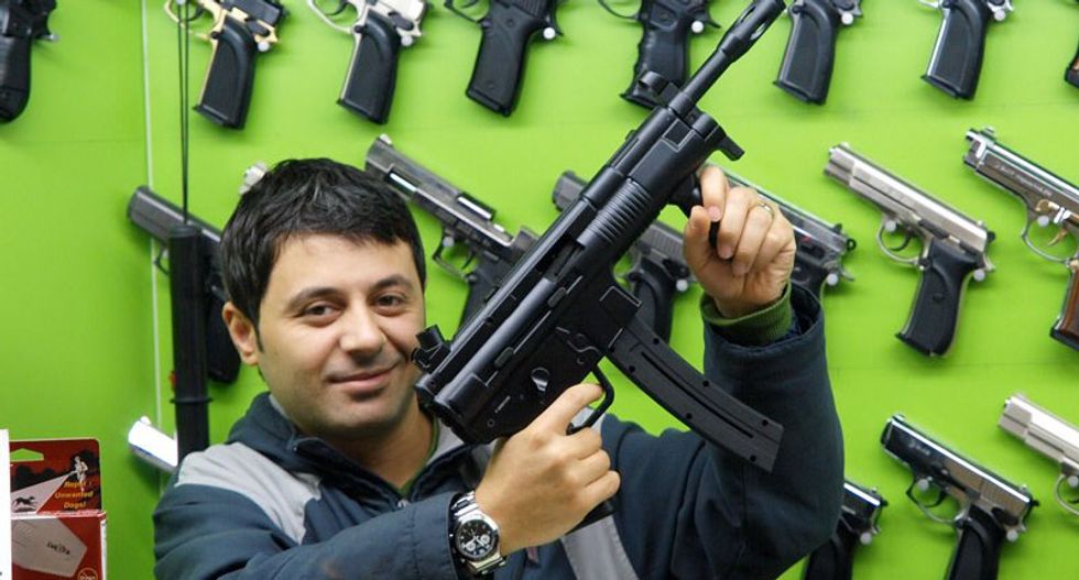 Democrats link guns to terrorism, turn to gun control after Orlando