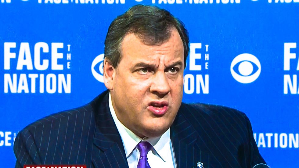 Christie rejects bill to automatically register NJ residents to vote