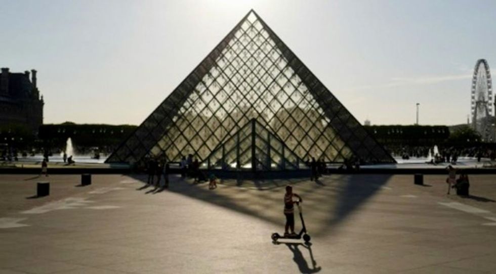 Louvre museum removes Sackler name amid opioid controversy