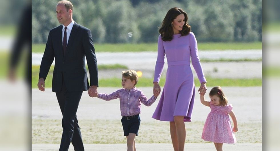Kate Middleton admitted to hospital to give birth to third child