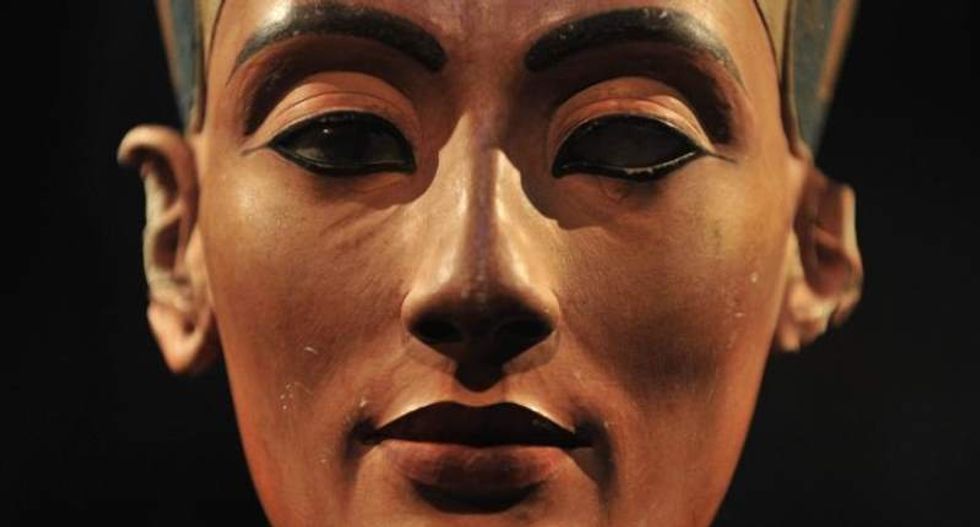 Egypt using infrared scans to see if Queen Nefertiti is buried near King Tut