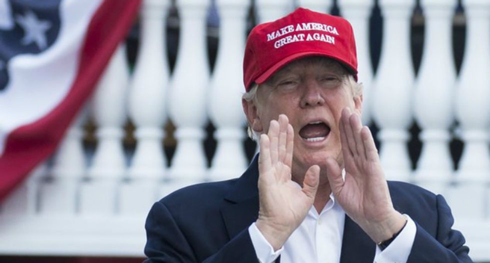 This Trump super PAC just made a mysterious reimbursement to an associate of Paul Manafort