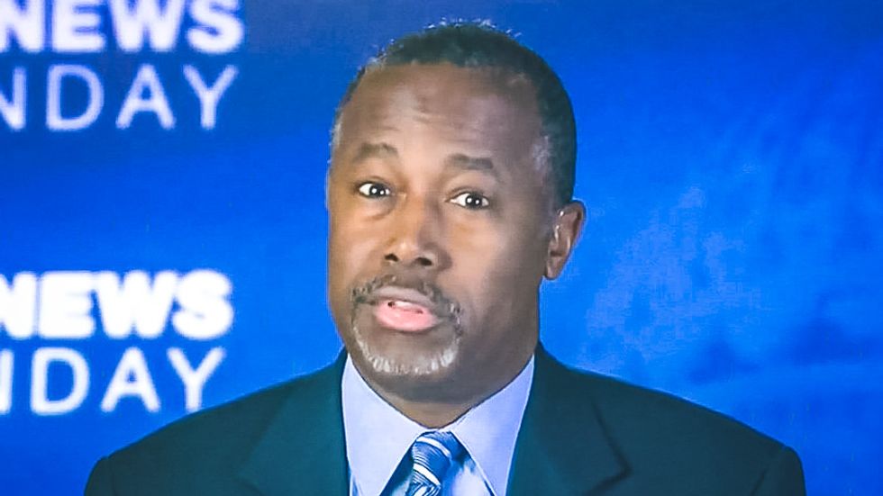 Ben Carson recommends leaving Syrian refugees in Jordan instead of allowing them into the United States
