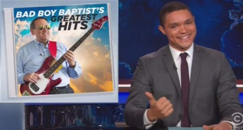 Trevor Noah dismantles Mike Huckabee's 'batsh*t crazy' rant about Syrian refugees