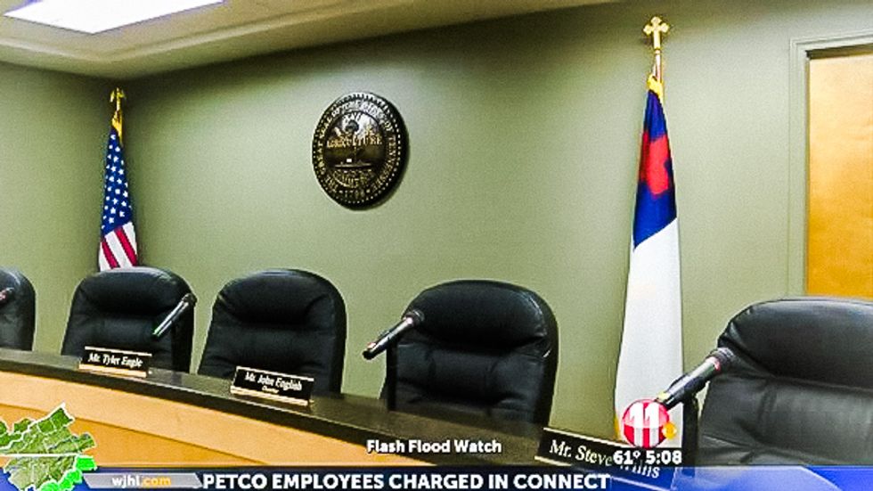 Tennessee school board says no plans to stop flying Christian flag at meetings in spite of complaints