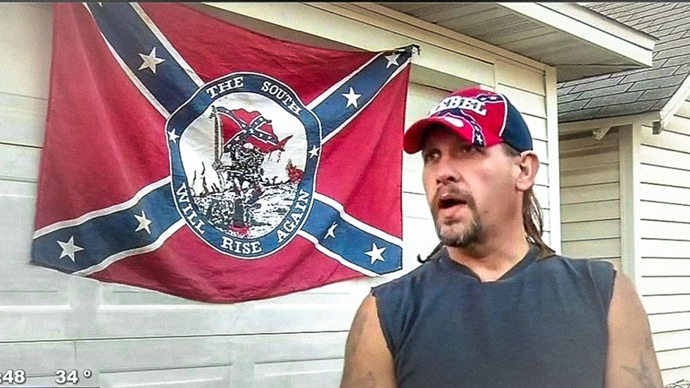 Missouri man says hanging noose with Confederate flag is a rope-tying lesson and 'not racism at all'