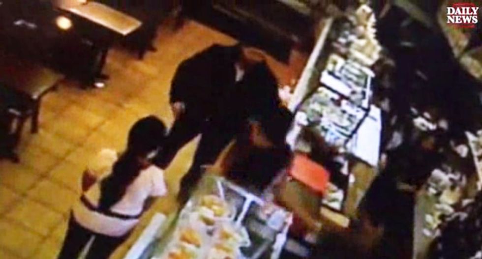 ’Muslim motherf*cker': NY man launches glass-smashing attack on cafe staffers