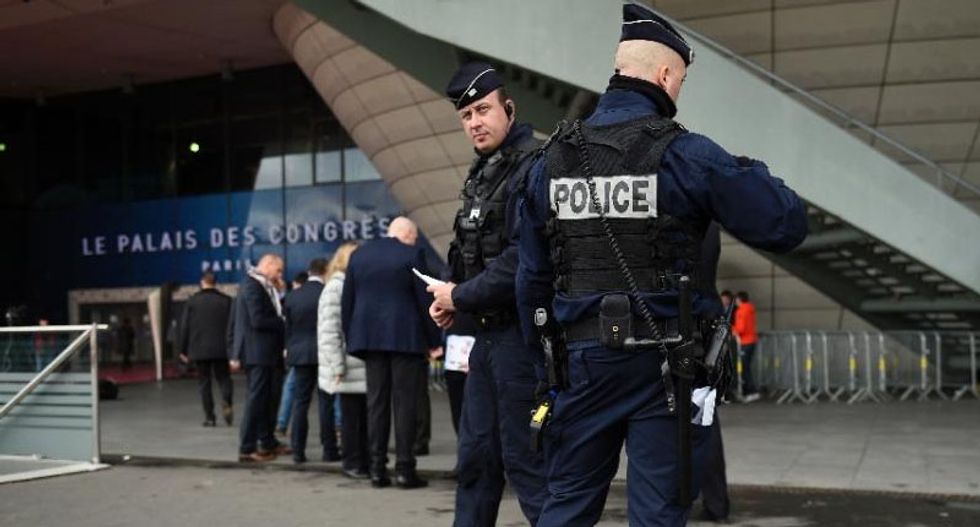 Police shoot and injure attacker outside Paris's Notre Dame cathedral