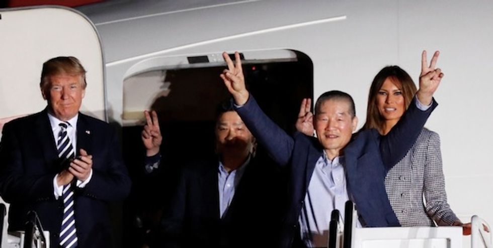 Trump welcomes prisoners released by North Korea