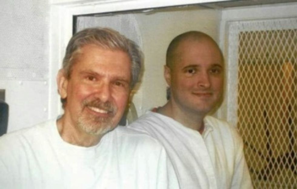 Father who forgave son for family's murder asks Texas to spare his life