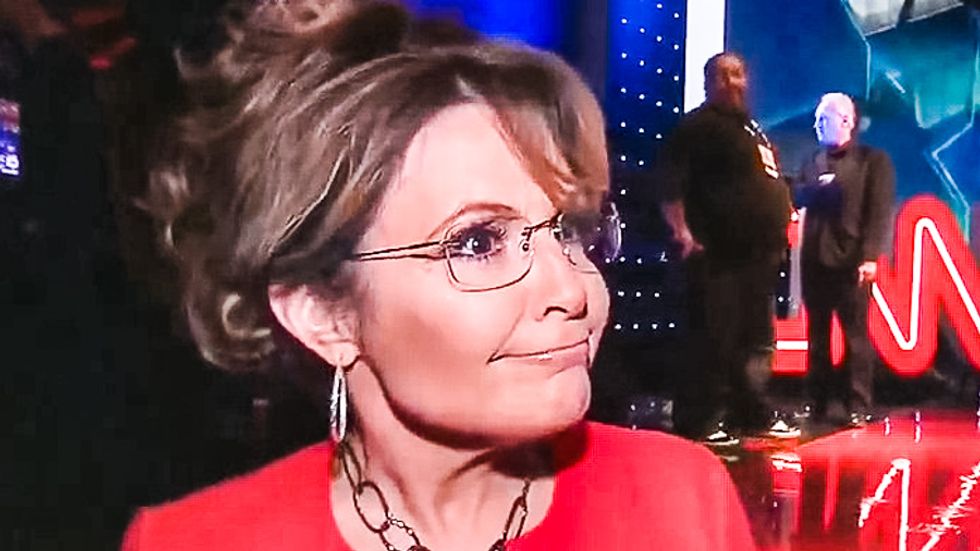Sarah Palin says she'll help stop Russian hackers: I'll 'keep an eye on them' from my house!