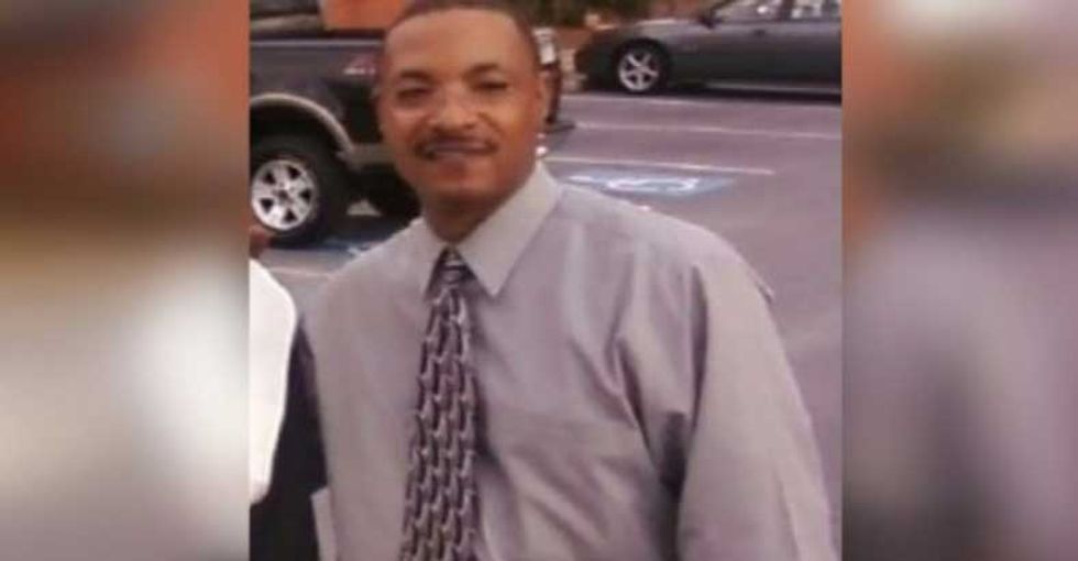 Hero security guard defuses hostage situation only to be fatally shot by late arriving cops
