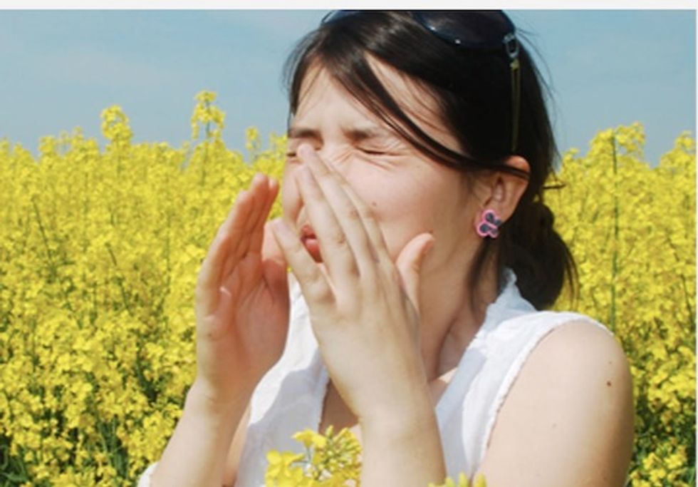 Pollen is getting worse, but you can make things better with these tips from an allergist