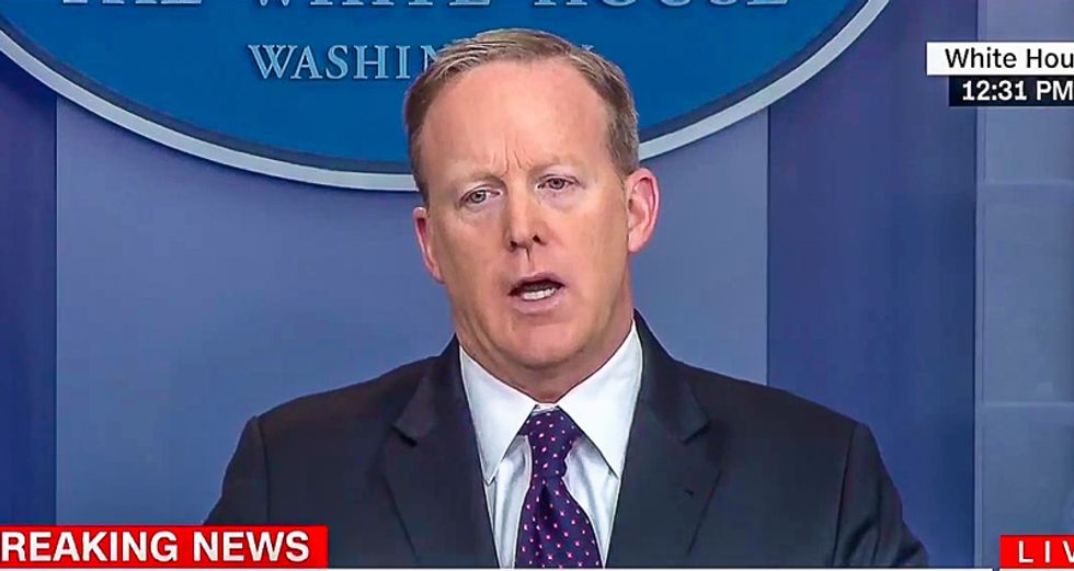 White House tells reporters: Don't broadcast audio of Sean Spicer's off-camera press briefing