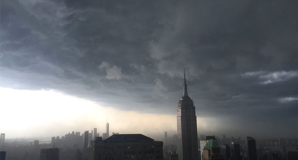 Grand Central Station shuts down trains as apocalyptic storm hits New York City
