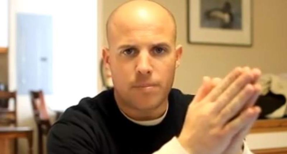 Sedition soap opera: Anti-Islam Bundy-backer trash-talks jobless militant but defends felon buddy