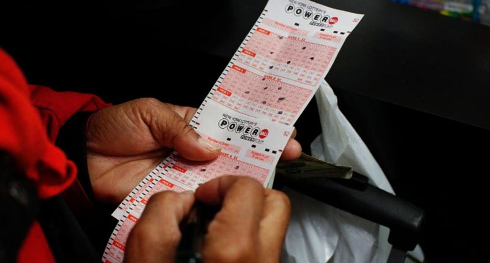 Lotto security director hacked random-number generator to rig several lotteries: investigators