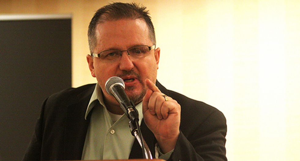 Militia head warns feds: Don't 'Waco' the Oregon occupiers unless you want a 'bloody, brutal civil war'