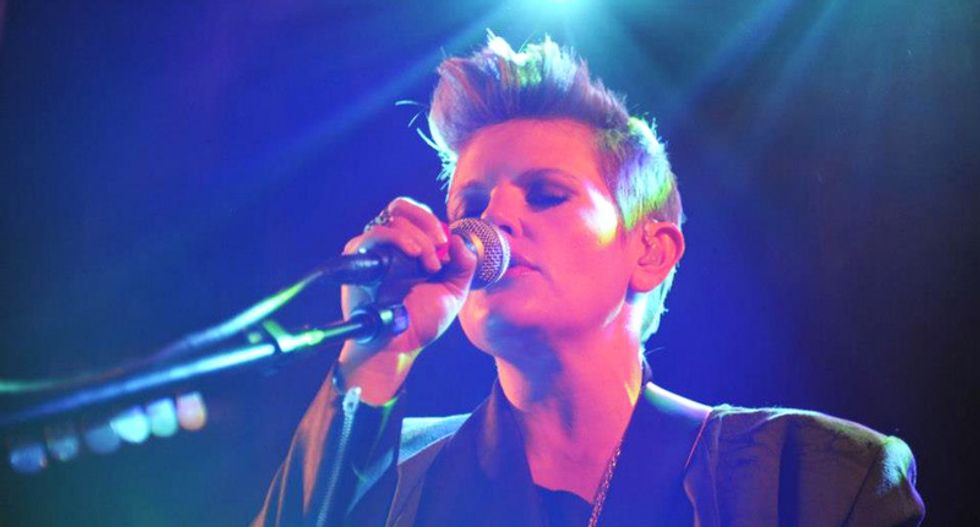 Dixie Chicks' Natalie Maines trolls Ted Cruz with awesome anti-warmongering tweet