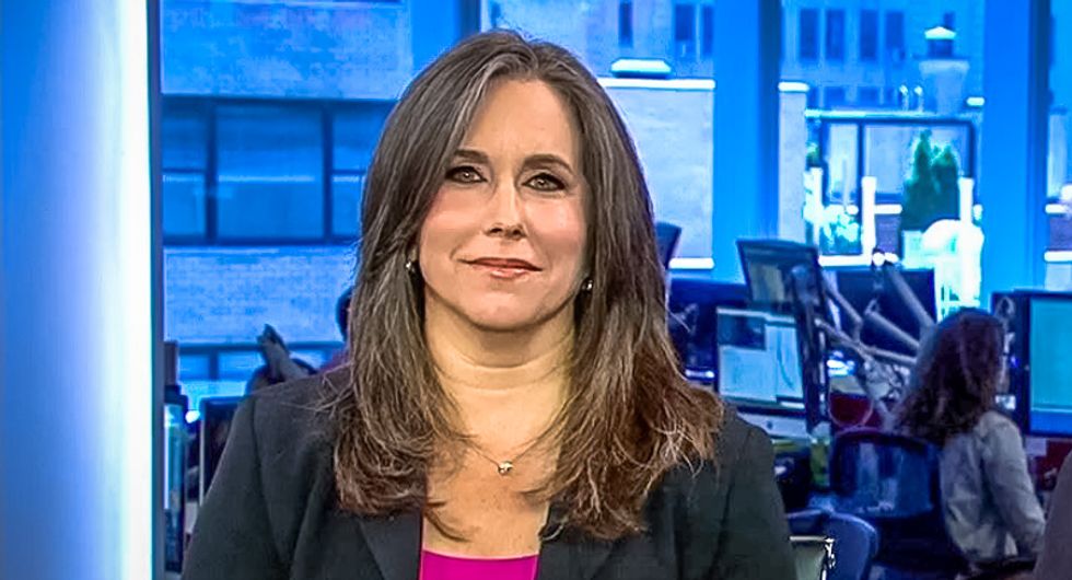 White collar crime expert explains how Trump's 'Spygate' is a typical 'con' from 'a longtime con artist'