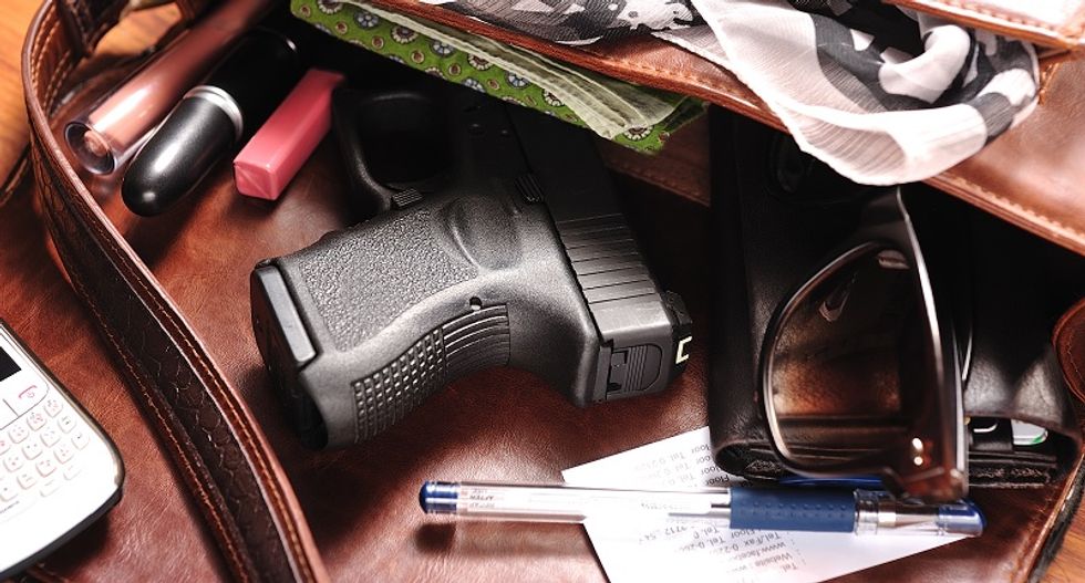 Tennessee boy finds loaded gun in mom’s purse and accidentally kills brother while waiting in parked car