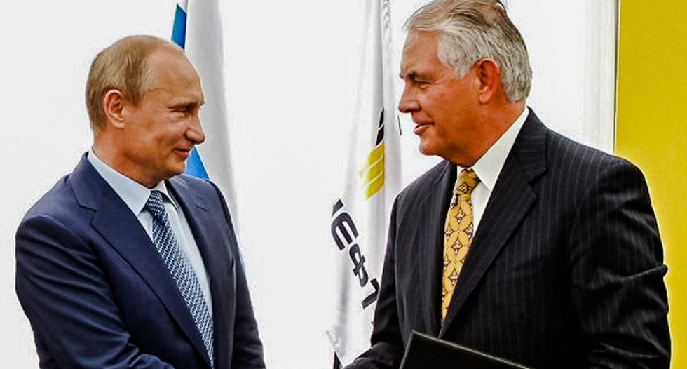 Rex Tillerson 'ditches' US press before heading to Kremlin to meet with Vladimir Putin